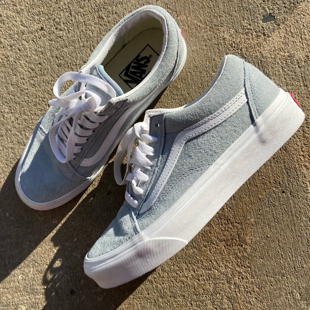 Like New- powder blue Vans